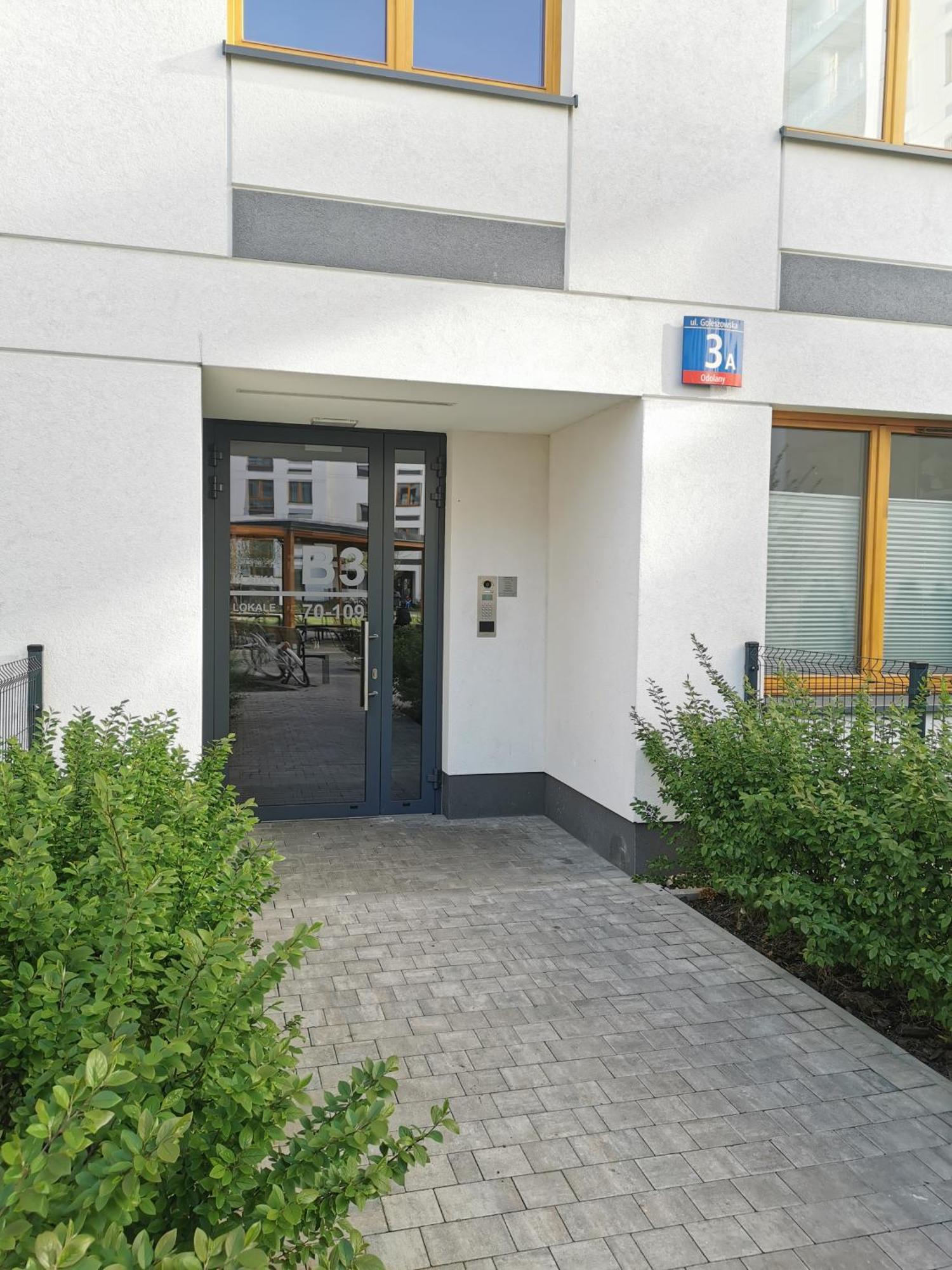 Wola Blue Modern Apartment Warsaw Exterior photo
